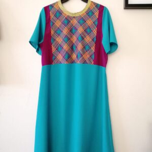 blusa azul geometrico