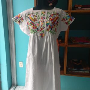 Blusa blanca flores