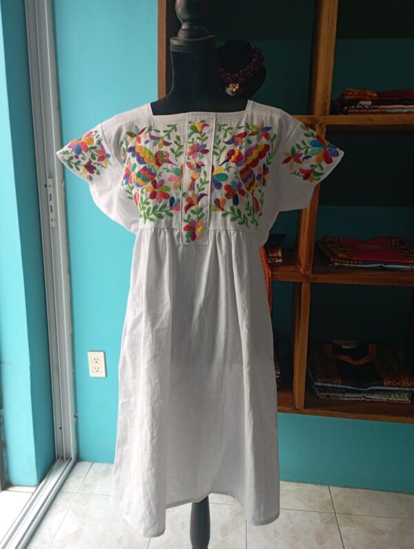 Blusa blanca flores